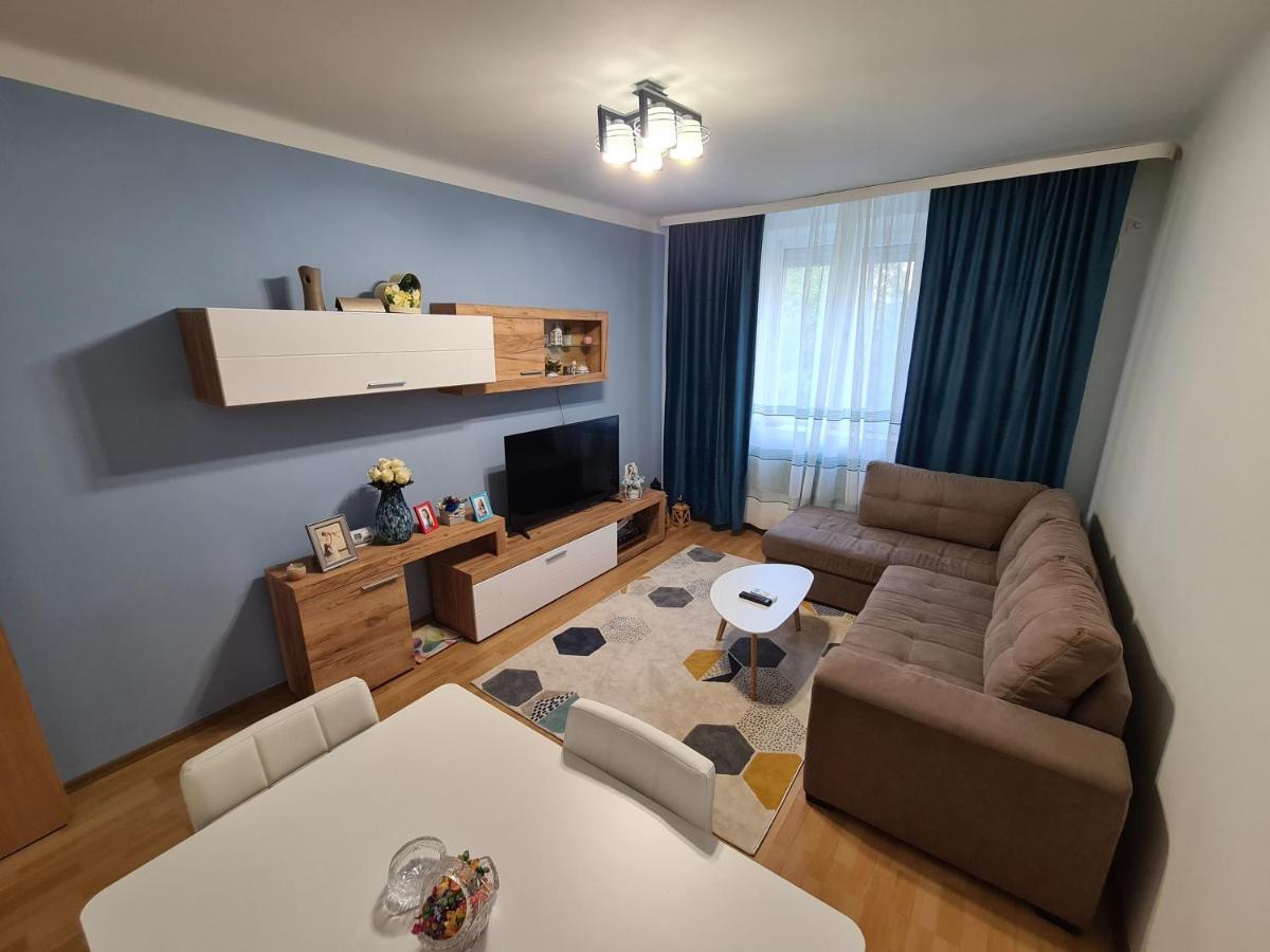 Best Apartment Хунедоара Экстерьер фото