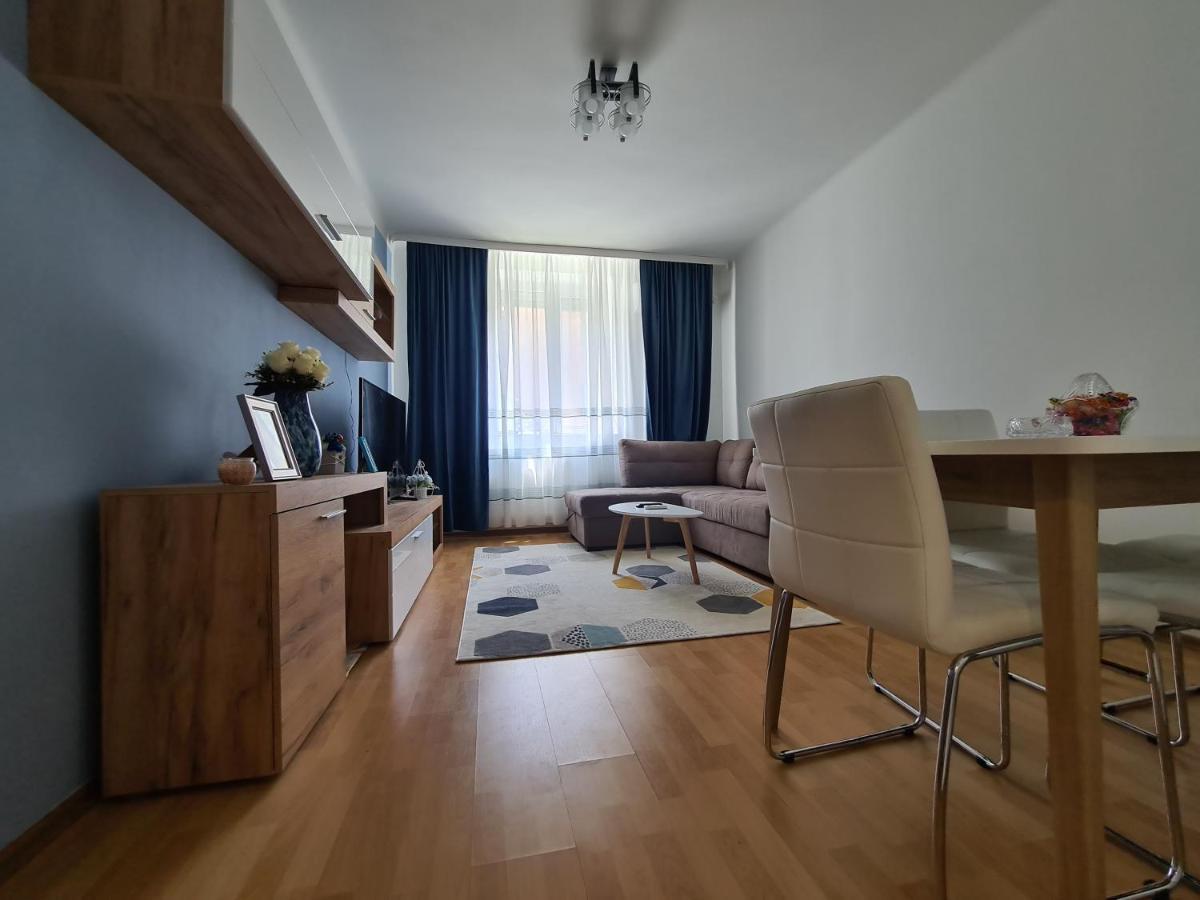 Best Apartment Хунедоара Экстерьер фото